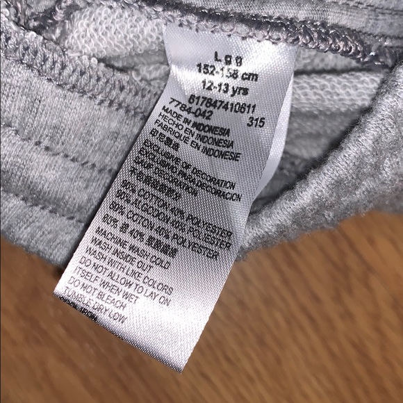 NWT Nike SB Logo Swoosh Sweat Shorts, Large - Picture 10 of 11